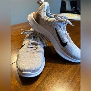 Women's Flex Running Shoe